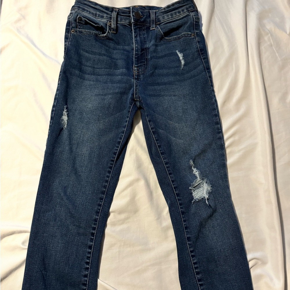 Aeropostale ripped skinny jeans
